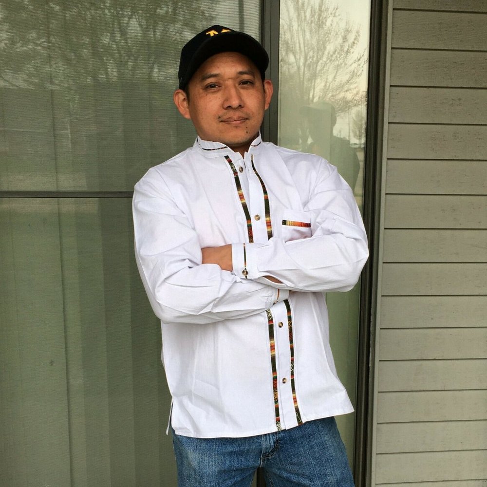 Men's White Long Sleeve Guayabera Shirt